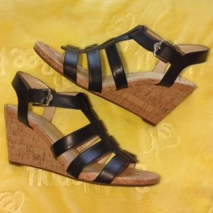 Isaac Mizrahi Black Wedge Sandals 9